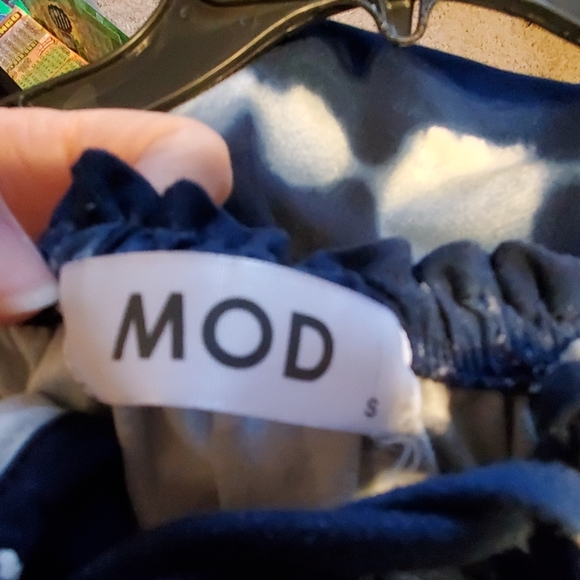 Mod Romper - Picture 3 of 4